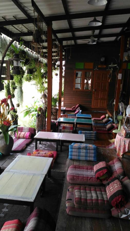 Baan Ing Suan Hotell Amphawa Exteriör bild